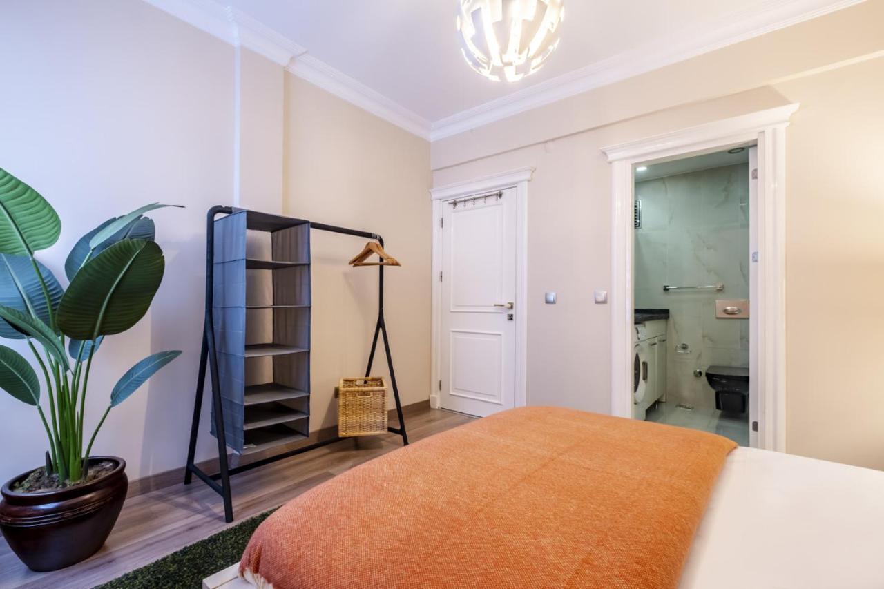 Captivating Flat With Balcony Near Besiktas Pier Apartamento Istambul Exterior foto